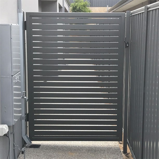 Aluminium Slat Gate 3